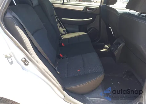 2019 Subaru Outback 2.5I Premium из США, поврежденный, VIN 4S4BSAFC8K3328032